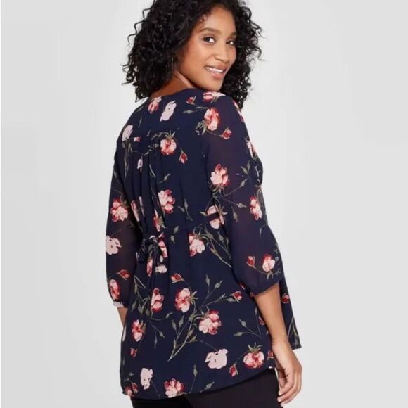 Isabel Maternity By Ingrid & Isabel Empire Floral Blouse Tie Back Top Size Small - Picture 2 of 11
